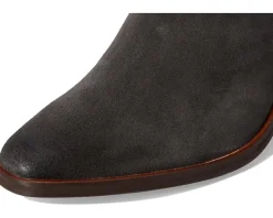 Andre Assous Royal Women's