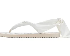 Badgley Mischka Wrenna Women's