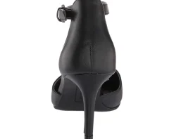 Bandolino Ginata Women's