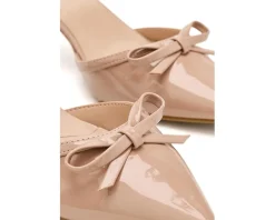 Bandolino Meggin Women's