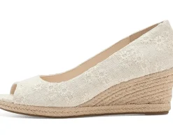 Bandolino Nuri Women's