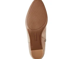 Bandolino Ocorn Women's