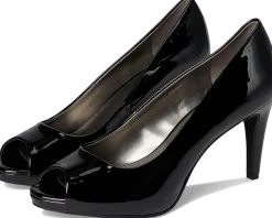 Bandolino Rainaa Women's