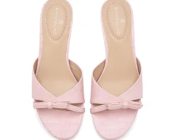 Bandolino Rissie Women's