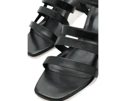 Bernardo Novi Women's