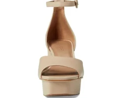 Bernardo Raleigh Women's