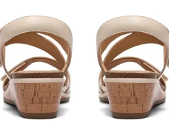Clarks Kacha Wave Women's