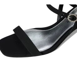 Donald Pliner Brazi Women's