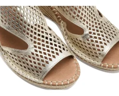 Gentle Souls by Kenneth Cole Cody Perf Women's