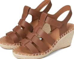 Gentle Souls by Kenneth Cole Capelin Women's