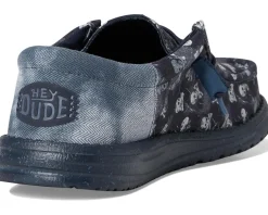 Hey Dude Wally Funk Skull Print Men's