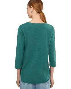 Mod-o-doc 3/4 Sleeve V-Neck Curved Hem Tee Shirt Women's
