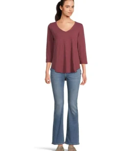 Mod-o-doc 3/4 Sleeve V-Neck Tee with Curved Hem Women's