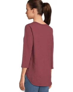 Mod-o-doc 3/4 Sleeve V-Neck Tee with Curved Hem Women's