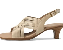 Munro Marianna Women's