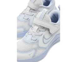 Nike Kids Cosmic Runner Swoosh (Little Kid)