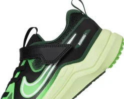 Nike Kids Cosmic Runner Swoosh (Little Kid)