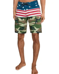 Quiksilver Surfsilk Panel 20 Boardshorts Men's