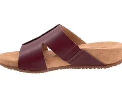 SoftWalk Beverly Women's