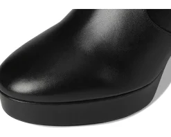 Stuart Weitzman Dayna Platform Boot Women's