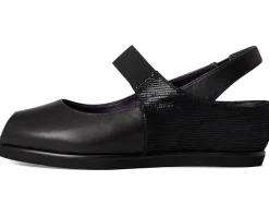 Vaneli Rayce Women's