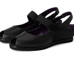Vaneli Rayce Women's